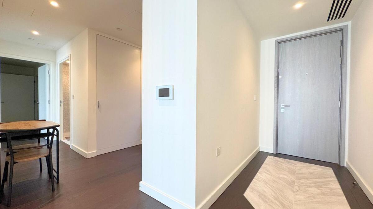 2 Bed Versace In Damac Tower Appartement *