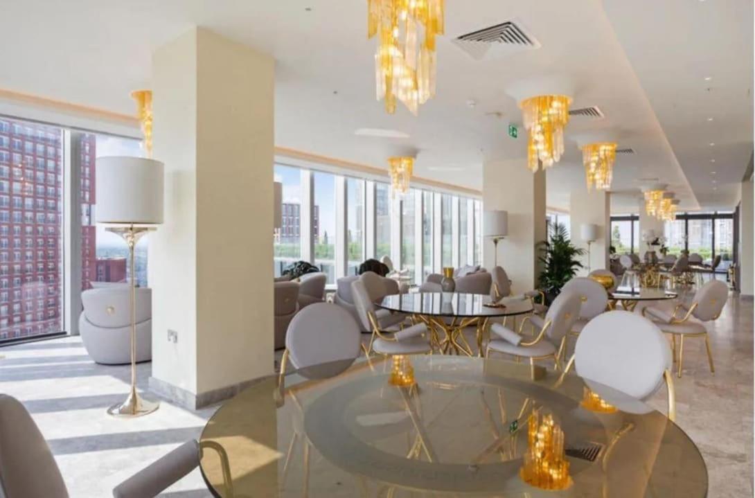 2 Bed Versace In Damac Tower Appartement Londen