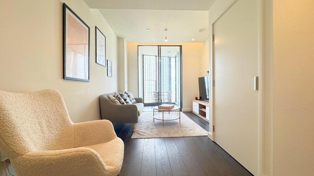 2 Bed Versace In Damac Tower Appartement *